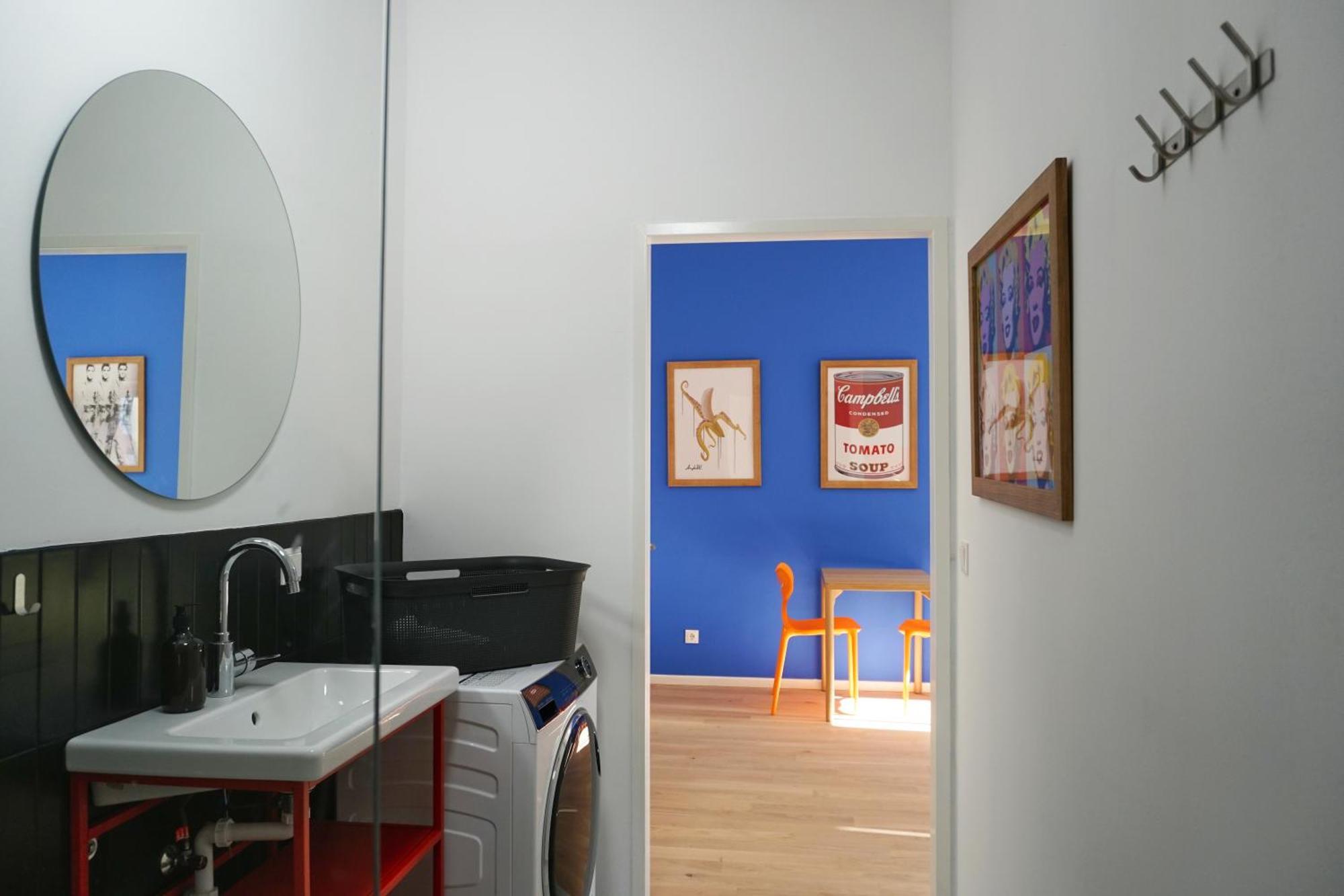 Vibrant Design - Full Kitchen - Wi-fi - 18 Mins To Centre Apartamento